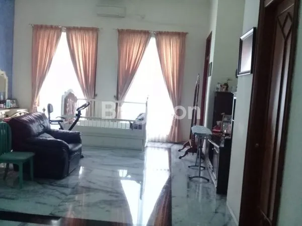 image RUMAH MEWAH DI KOMPLEK BINTANG DIPONGGO (10)