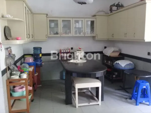 image RUMAH MEWAH DI KOMPLEK BINTANG DIPONGGO (2)