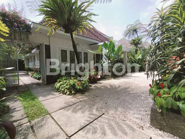 image RUMAH SIAP HUNI ASRI ADA TAMAN DEKAT RAYA IJEN GUNUNG GUNUNG KLOJEN KOTA MALANG (1)