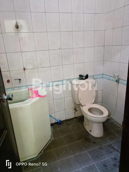 image RUMAH BANGUNAN LAMA 0 JALAN PAHLAWAN DI PERUMAHAN PONDOK MUTIARA (7)