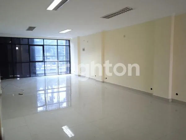 image RUKO CIDENG JAKARTA PUSAT LOKASI STRATEGIS (3)