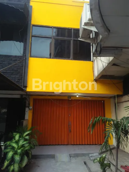 image RUKO 3 LANTAI STRATEGIS DI SELATAN JAKARTA DIJUAL CEPAT (1)