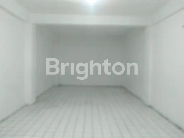 image RUKO 3 LANTAI STRATEGIS DI SELATAN JAKARTA DIJUAL CEPAT (3)