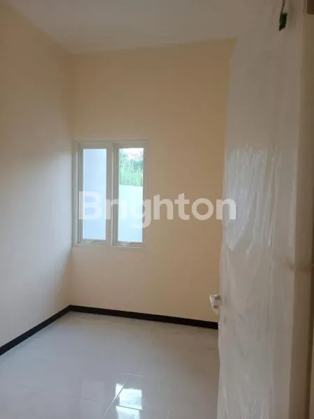 image RUMAH BARU DI JL LEBAK INDAH UTARA SURABAYA BISA KPR (2)