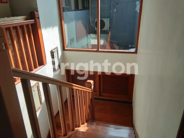 image RUMAH USAHA CANTIK SIAP PAKAI DI TURANGGA BANDUNG  (8)