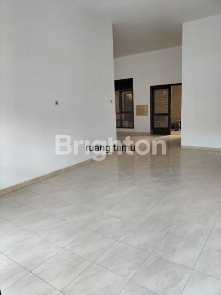 image DISEWAKAN !! RUMAH NGAGEL JAYA SELATAN (7)