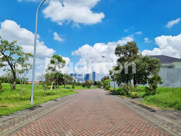 image TANAH KAVLING BUKIT DARMO GOLF PENINSULA DEPAN TAMAN GOLF VIEW 2 JEJER DEKAT TOL, CLUBHOUSE, MALL, PUSAT BISNIS DAN KOMERSIAL (5)