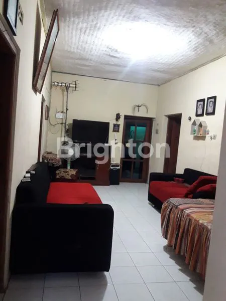 image RUMAH ISTIMEWA DI KEDIRI (4)