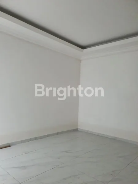 image NEW ARAYA 2 MODERN STYLE 2 LANTAI DEKAT MERR (2)