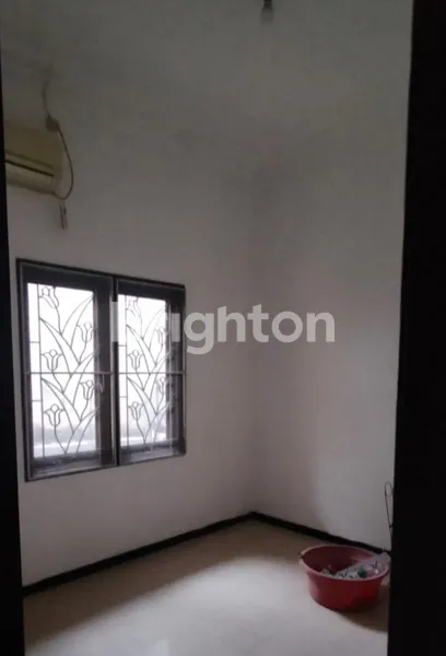 image PANJANG JIWO 2 LANTAI TERAWAT DEKAT TRANSMART DAN STIKOM (3)