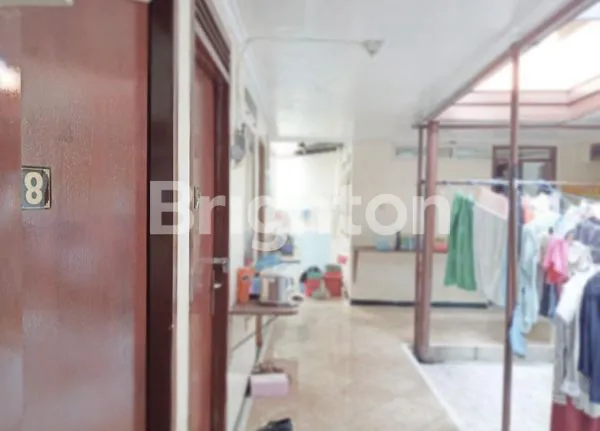 image RUMAH KOS AKTIF FULL TERISI DEKAT KAMPUS UPGRIS TENGAH KOTA (1)