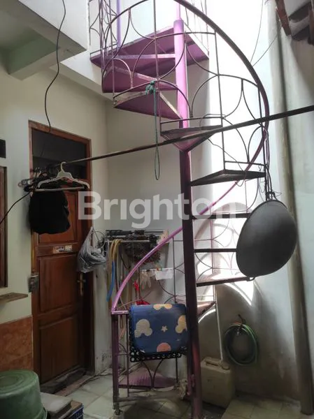 image RUMAH SIAP HUNI TLOGOSARI JALAN DEPAN LEBAR (3)