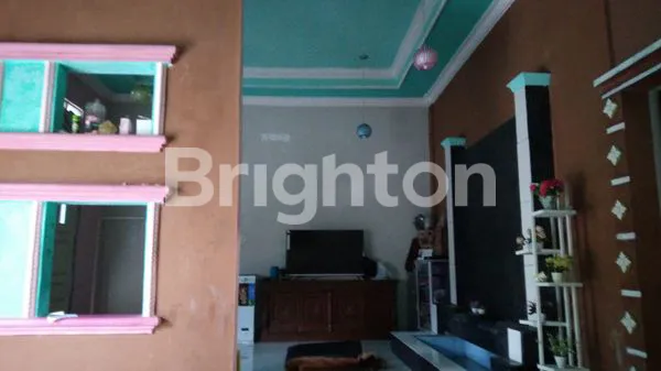 image RUMAH 2 LANTAI SIAP HUNI (3)