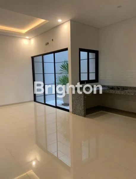image RUMAH 2 LANTAI CITRALAND TAMAN PUSPA RAYA TPR, SURABAYA BARAT MURAH (4)