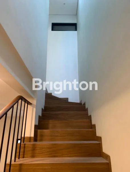 image RUMAH 2 LANTAI CITRALAND TAMAN PUSPA RAYA TPR, SURABAYA BARAT MURAH (6)