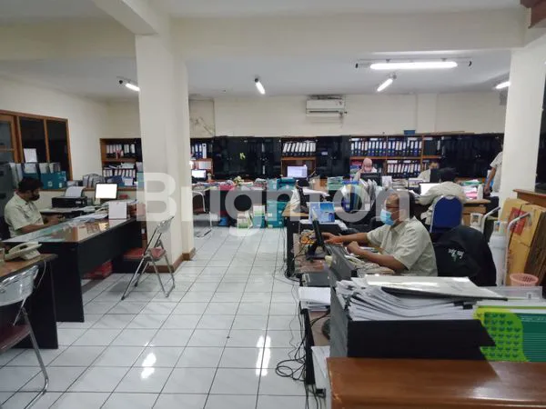 image RUKO 3 DIJADIKAN 1 RUANGAN SANGAT BESAR 4 LT DI RUNGKUT MEGAH INDAH SURABAYA (7)