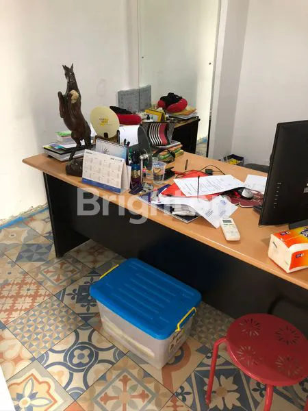 KIOS GANDENG (2 KIOS)