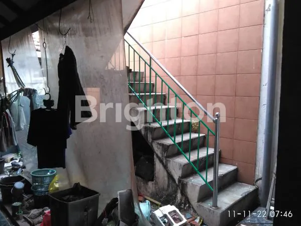 image RUMAH KOST DI JL SEMAMPIR SELATAN SURABAYA (5)