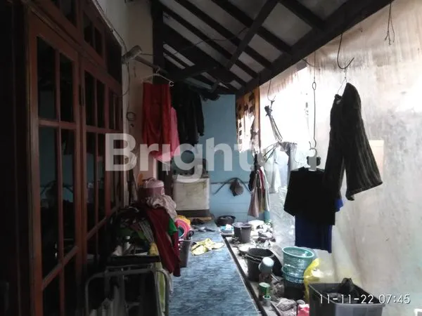 image RUMAH KOST DI JL SEMAMPIR SELATAN SURABAYA (4)