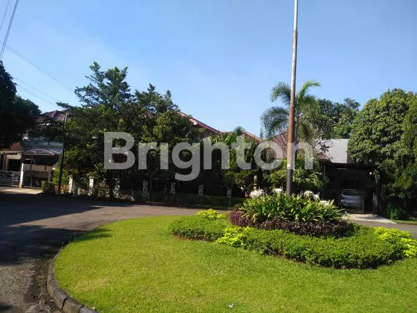 image HUNIAN ASRI DAN NYAMAN BINTARO SEKTOR 9 TANGERANG SELATAN (4)