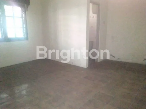 image RUMAH DEKAT JALAN MAGELANG (2)