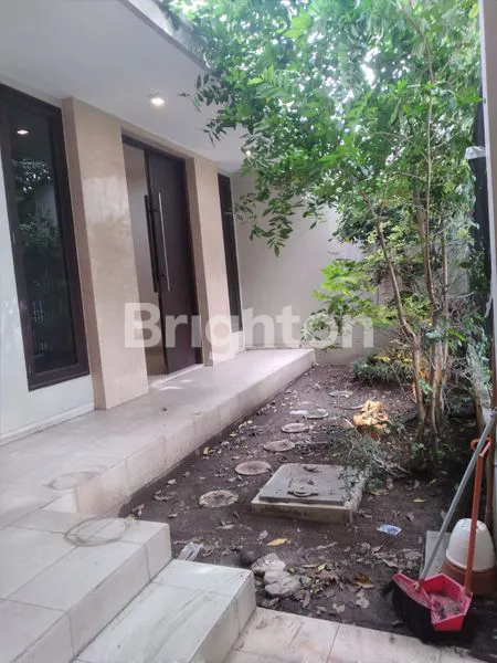 image RUMAH NOL JALAN RAYA KLAMPIS SURABAYA STRATEGIS  BUAT USAHA  KAMPUS SEKOLAHAN DEKAT MALL (4)