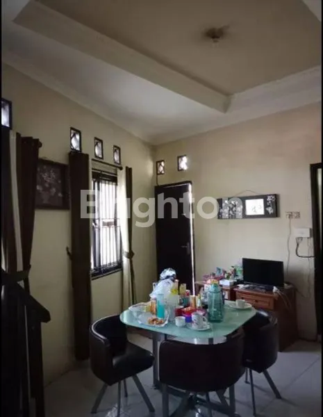 image RUMAH NYAMAN SIAP HUNI 2 LANTAI LOKASI STRATEGIS (5)