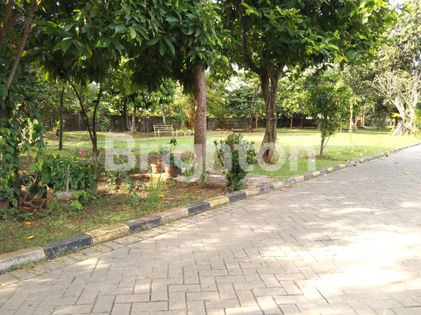 image RUMAH TERAWAT 2 LANTAI METRO PERMATA 1 LT 84M 3+1 KT 2 KM SHM (7)