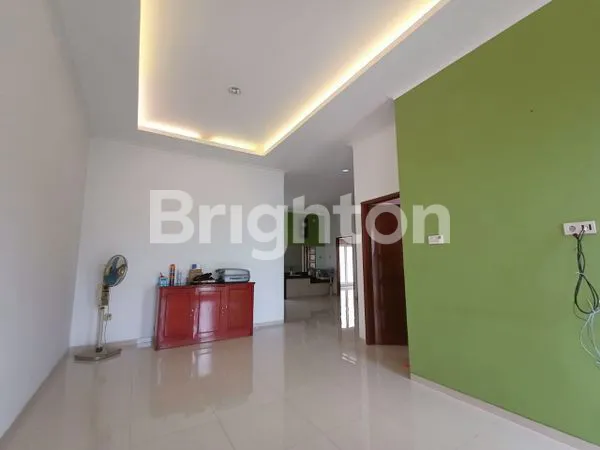 image RUMAH 2 LANTAI MEWAH, SIAP HUNI FURNISH + KITCHEN CINDE SEMARANG SELATAN (4)