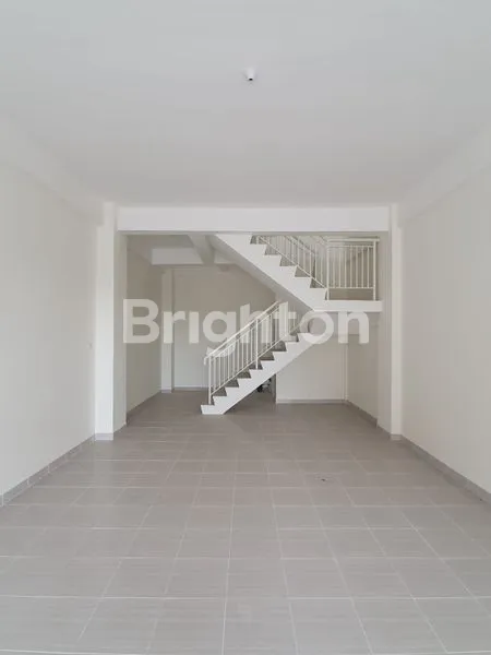 image RUKO PUNCAK DHARMAHUSADA 4 LANTAI LOKASI STRATEGIS DI MERR COCOK UNTUK KANTOR, BANK, DAN LAINNYA (3)