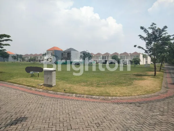 Gambar Property TANAH STRATEGIS GRAND PAKUWON SURABAYA
