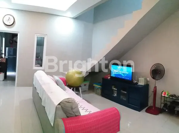 image TURUN HARGA DARI 1,6M MENJADI 1,4M !!! RUMAH ASRI NYAMAN, TERAWAT, SIAP HUNI DI BUKIT GOLF CIBUBUR RIVERSIDE (4)