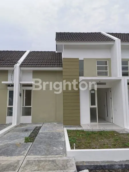 image DIJUAL RUMAH BARU GREES SIAP HUNI BUDURAN SIDOARJO (1)