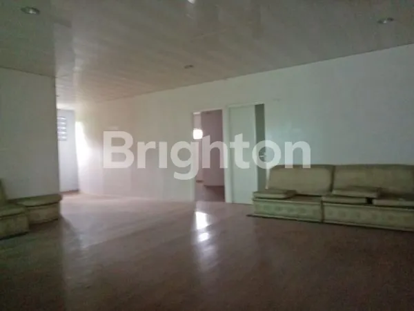 image WORKSHOP RANGKA BAJA 2 LANTAI DI UMBULHARJO (3)