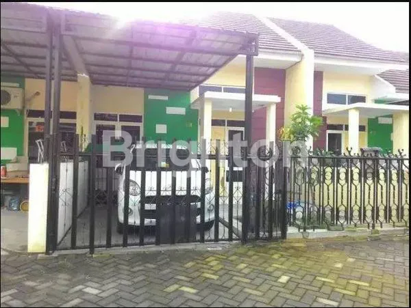 image RUMAH SIAP HUNI DI SURABAYA (1)