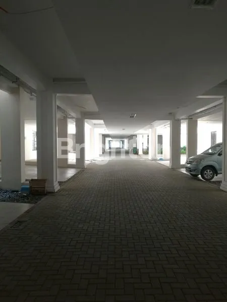 image RUMAH BARU 3 LANTAI DOUBLE DEKER SIAP HUNI LAVON 2 CIKUPA TANGERANG (5)