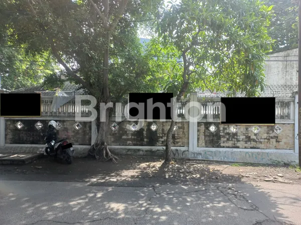 image RUMAH POSISI HOOK NOL JALAN RAYA SURABAYA PUSAT !! (1)