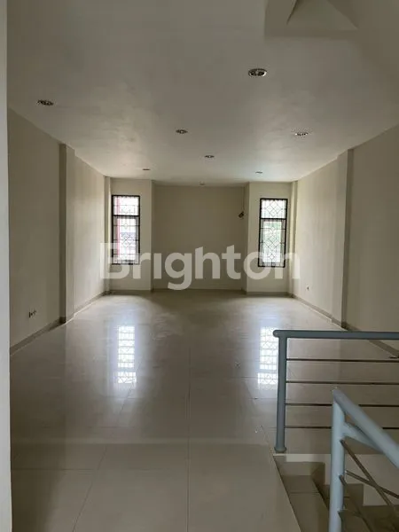 image RUKO 4 LT DI PUSAT KOTA , MAINROAD LENGKONG BESAR, BANDUNG (3)