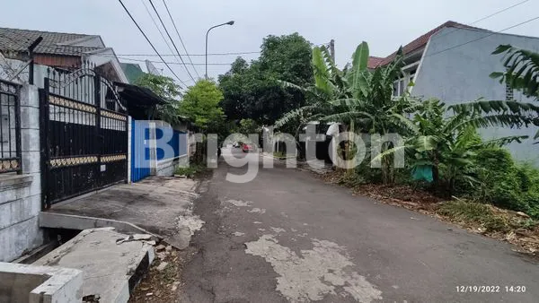 image RUMAH HOOK DI DHARMA HUSADA INDAH BARAT, DEKAT SEKOLAH NSA, GALAXY MALL, KAMPUS UNAIR, RS. DR. SOETOMO, SURABAYA (3)