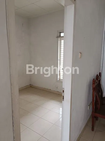 image JUAL CEPAT RUMAH SIAP HUNI DI KEMNG REGENCY  (6)