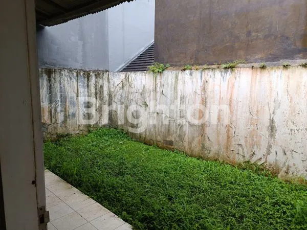 image JUAL CEPAT RUMAH SIAP HUNI DI KEMNG REGENCY  (8)