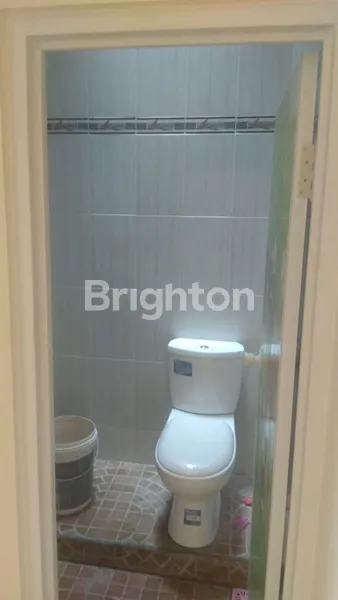 image RUMAH PLAMONGAN INDAH BISA UNTUK KANTOR (6)