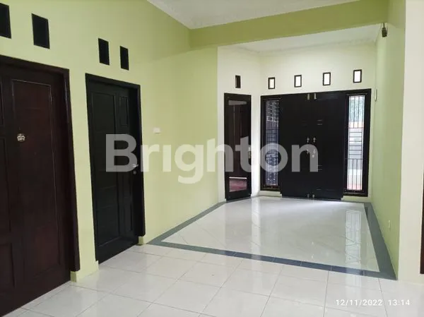 image JUAL CEPAT MODERN SIAP HUNI DI PERUM BUKIT KAYU MANIS  (4)