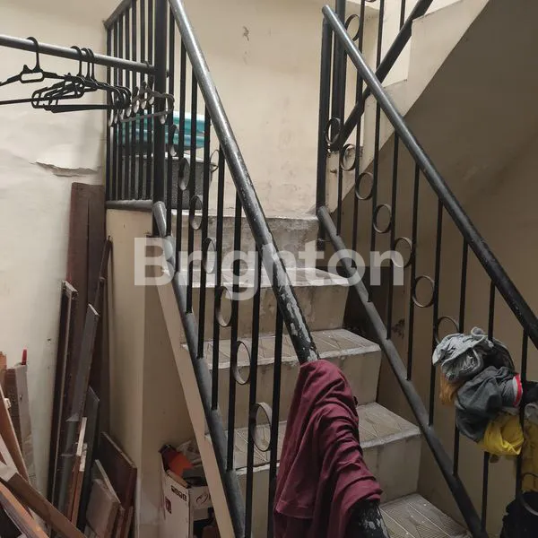 image MURAH! RUMAH RUNGKUT ASRI 220M² (6)