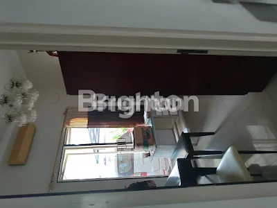 image RUMAH 2 LANTAI BANGUNAN BAGUS (3)