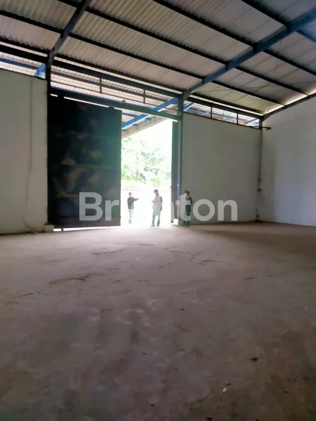 image GUDANG SIAP PAKAI DIJUAL & DISEWAKAN LOKASI STRATEGIS (3)