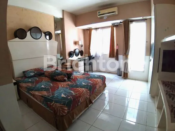 image APARTEMEN 1 BR UC BERKELEY SURABAYA TYPE STUDIO DAN FULL FURNISH (1)