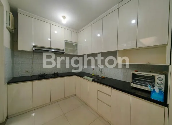 image RUMAH CANTIK DI LIPPO KARAWACI TANGERANG (8)