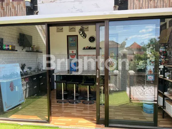 image RUMAH MINIMALIS 3 LANTAI SIAP HUNI JIMBARAN (6)