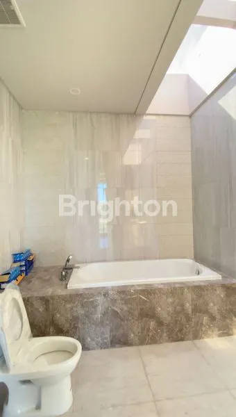 image RUMAH NEW GRESS PAKUWON CITY GRAND ISLAND MEWAH DEKAT EAST COAST MALL KAMPUS ITS UNAIR WIDYA MANDALA GLORIA CITA HATI SCHOOL (2)